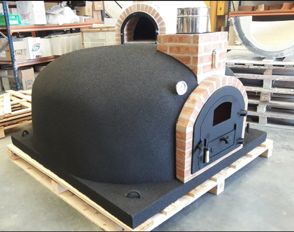 Traditional Wood Fired Brick Pizza Oven - Dymús