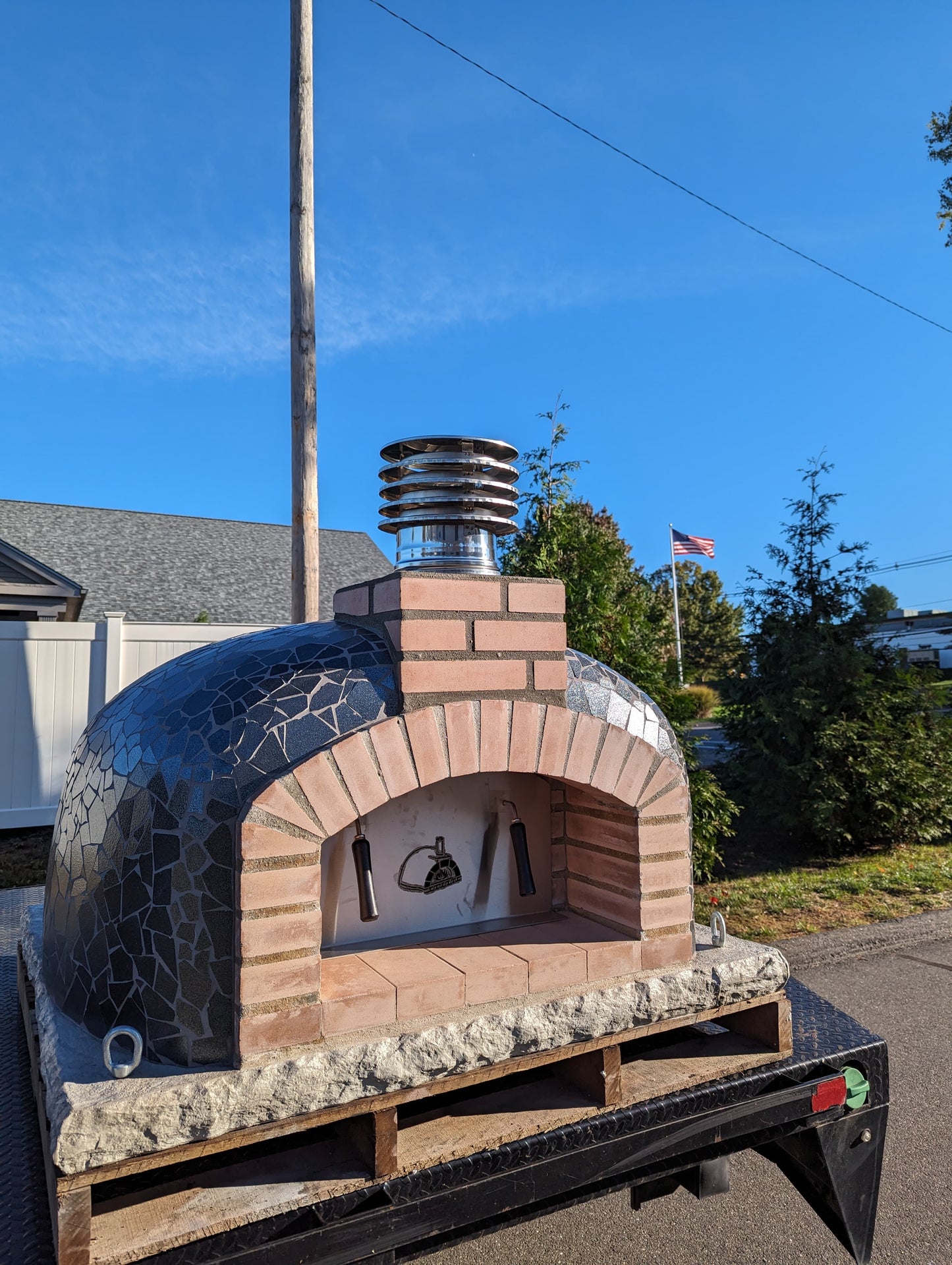 Traditional Wood Fired Brick Pizza Oven - Mediterranean Pro Mosaic