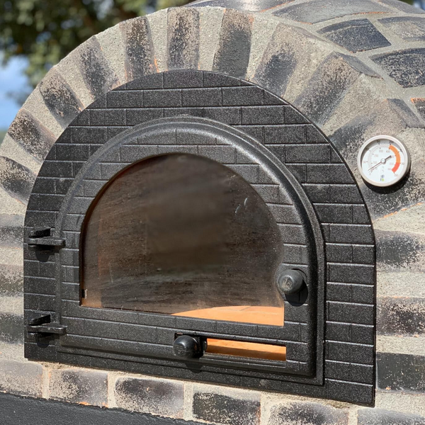 Traditional Wood Fired Brick Pizza Oven - Rústico Preto